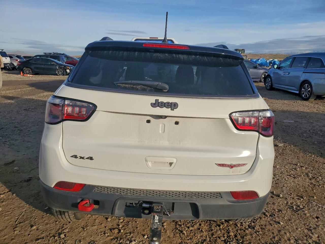 Jeep Compass Trailhawk Image 8