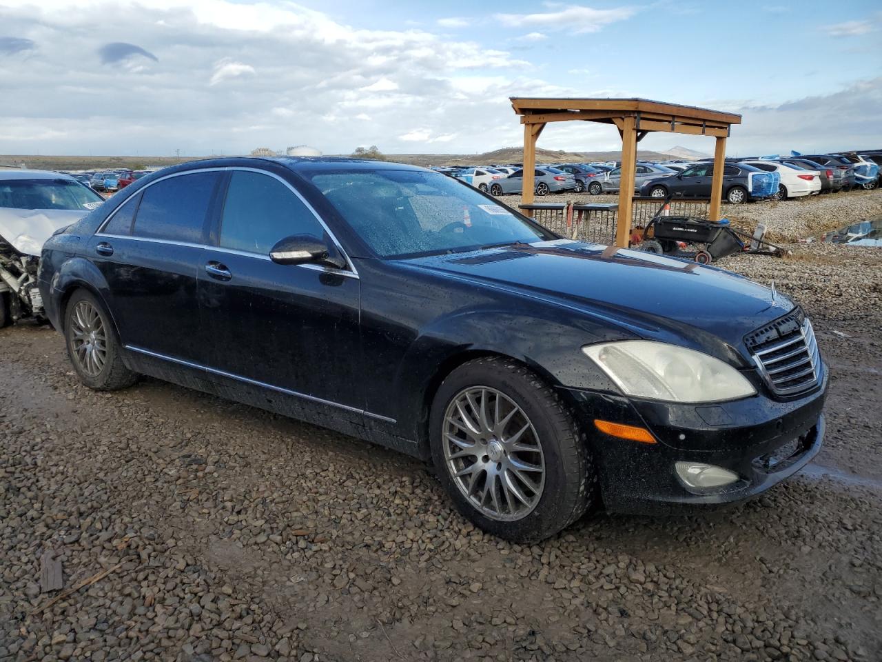 Mercedes-Benz S-Class 550 4matic Image 11
