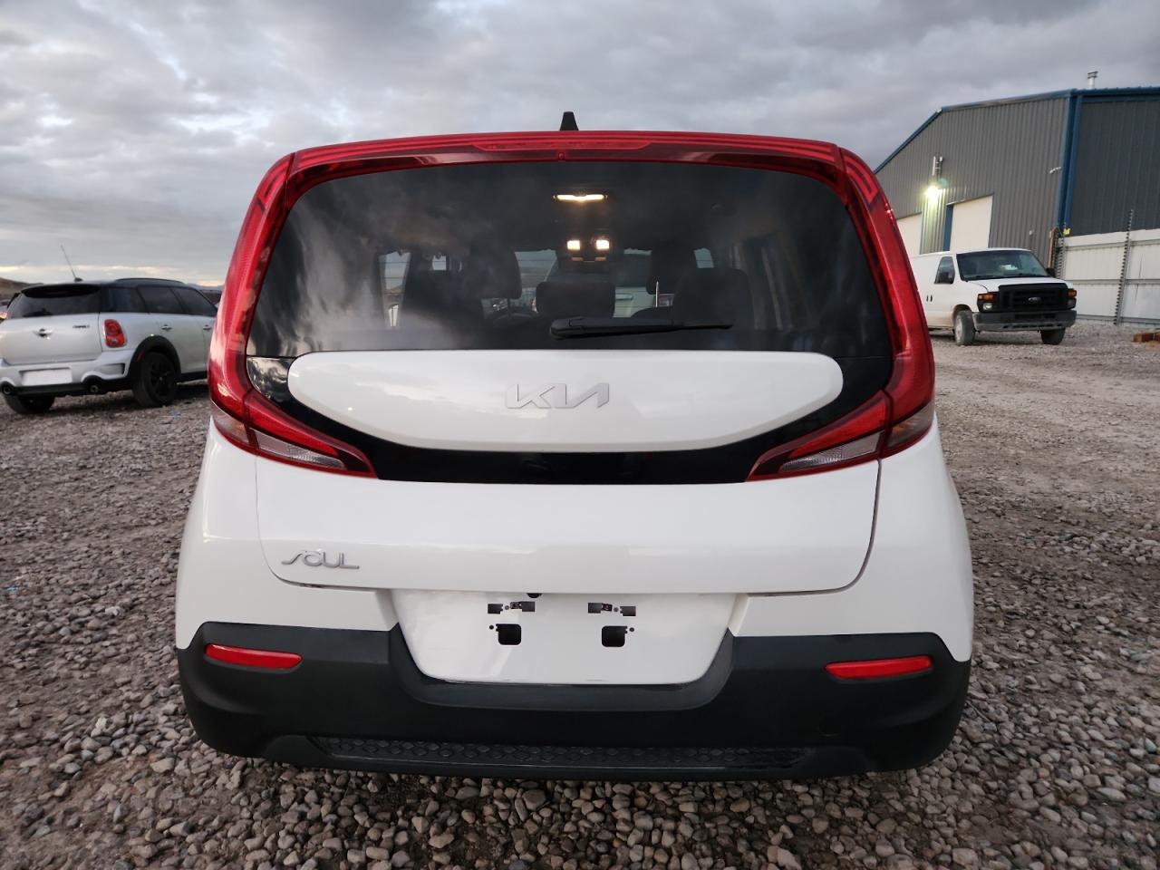 Kia Soul Lx Image 11