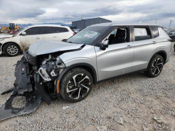  Salvage Mitsubishi Outlander