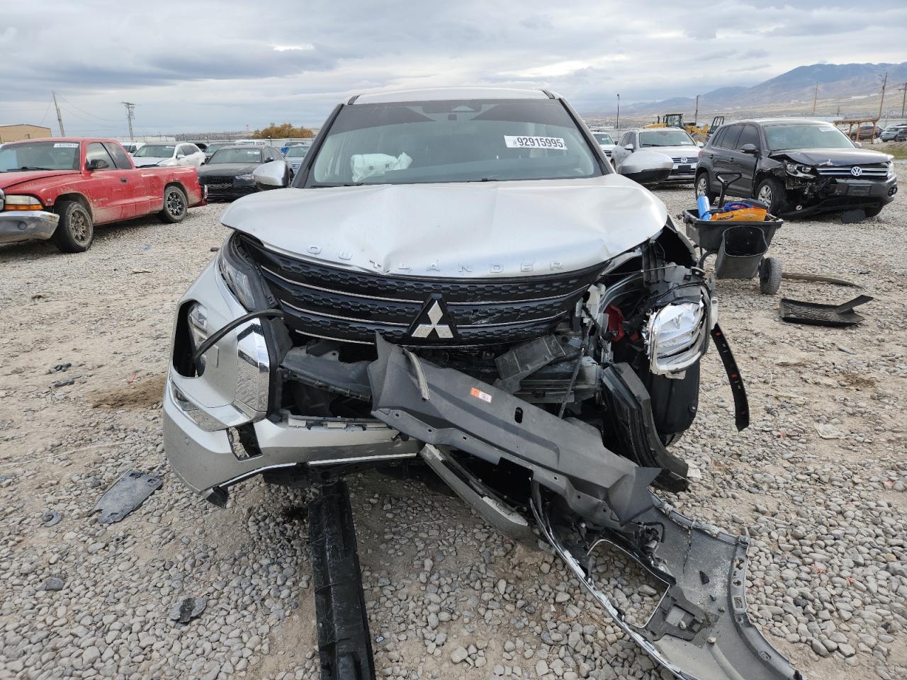 Mitsubishi Outlander Se Image 3