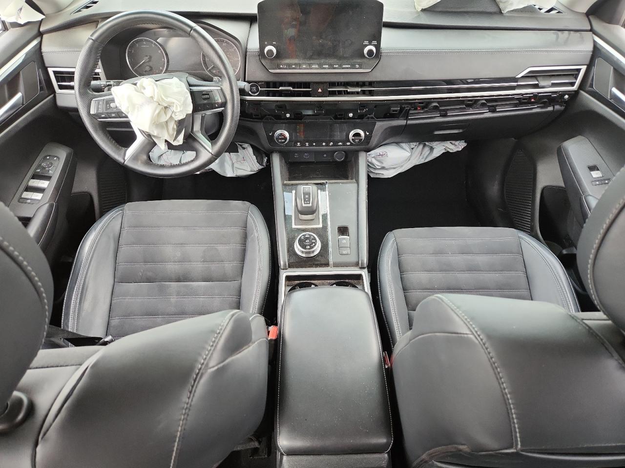 Mitsubishi Outlander Se Image 9