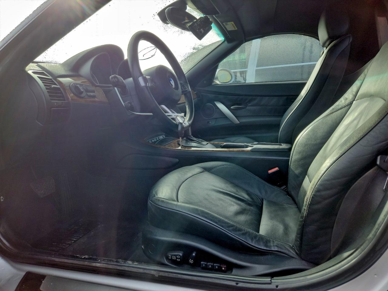 BMW Z Series 3.0 Image 10