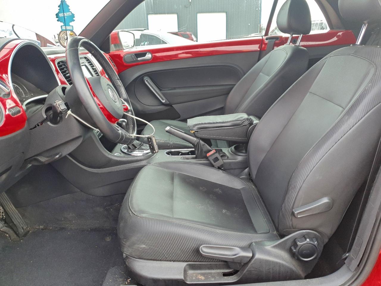 Volkswagen Beetle Image 9