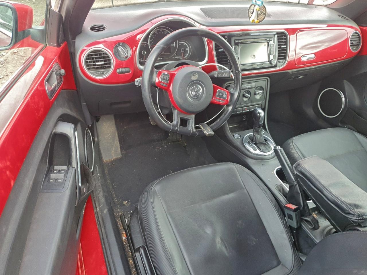 Volkswagen Beetle Image 8