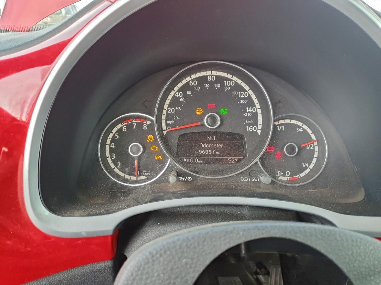 Volkswagen Beetle Image 12