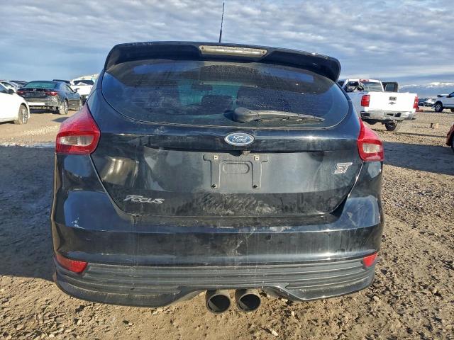 Ford Focus St Image 7