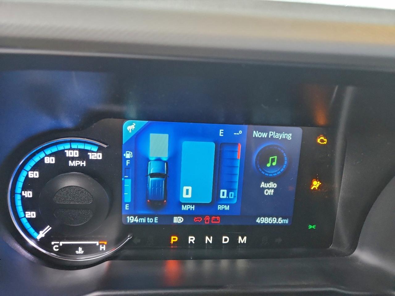 Ford Bronco Base Image 12