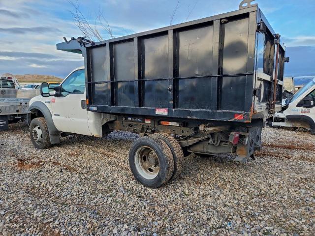 Ford F-550 Super Duty Image 4