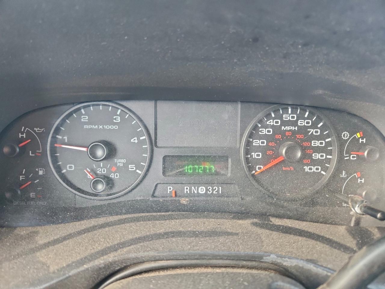 Ford F-550 Super Duty Image 12