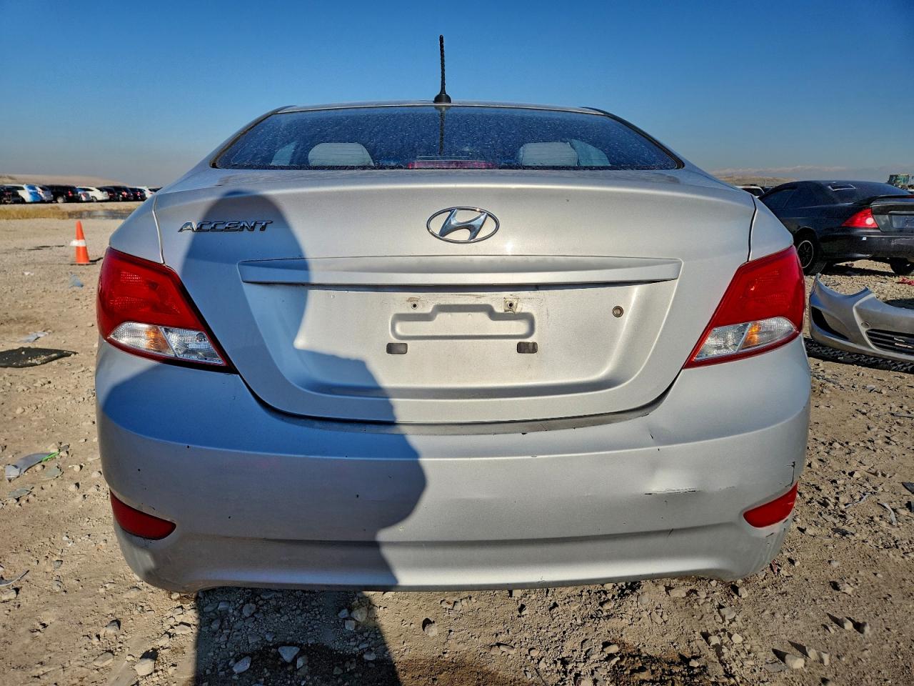 Hyundai ACCENT Se Image 8