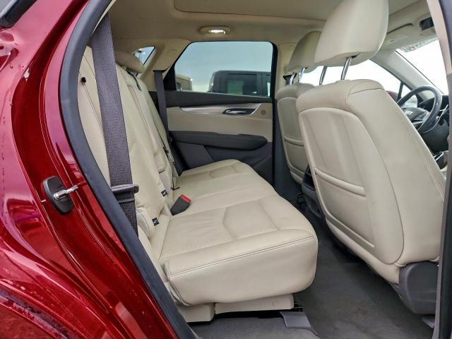 Cadillac XT5 Luxury Image 9