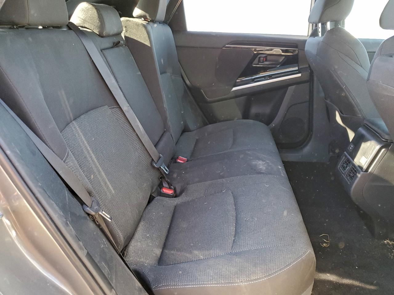 Subaru Solterra P Premium Image 3