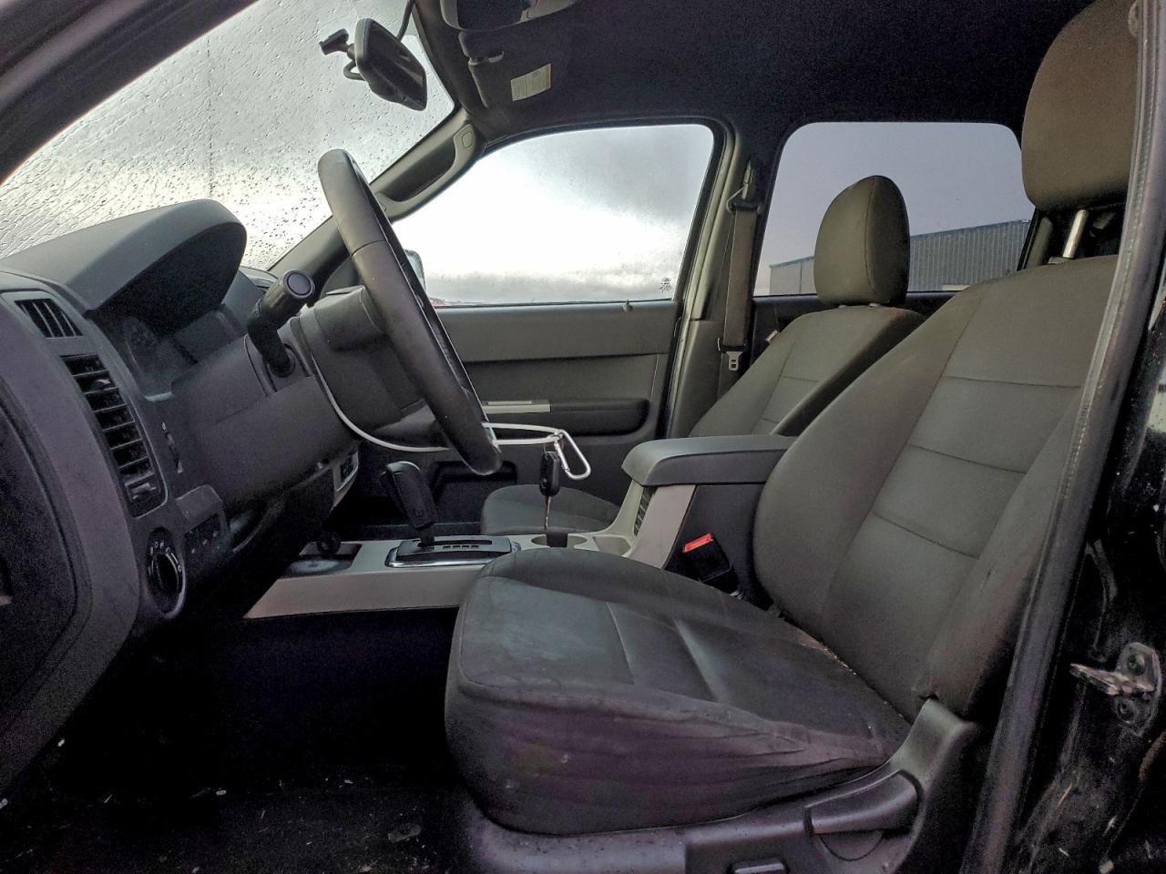 Ford Escape Xlt Image 5