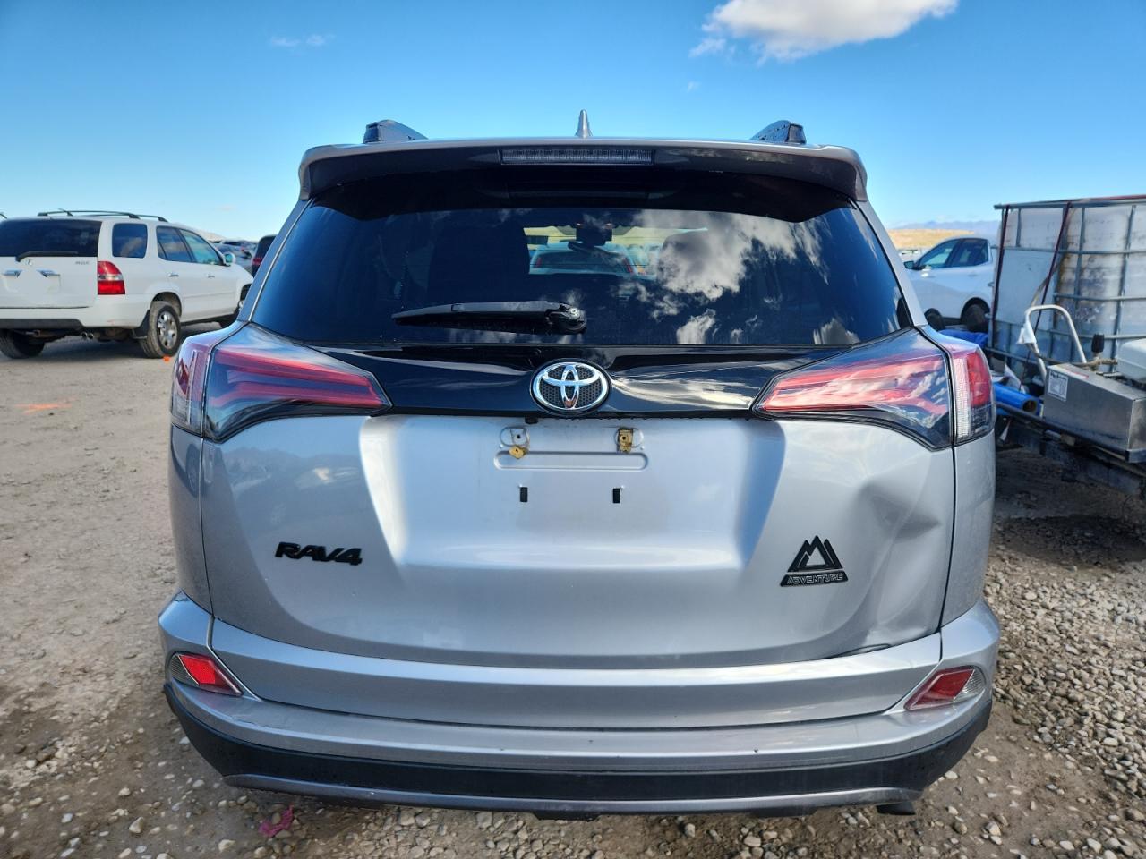 Toyota RAV4 Adventure Image 6