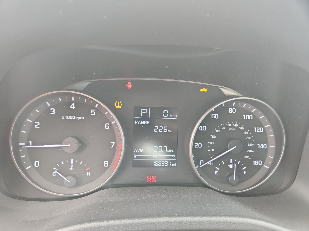 Hyundai ELANTRA Se Image 6