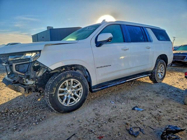  Salvage Chevrolet Suburban