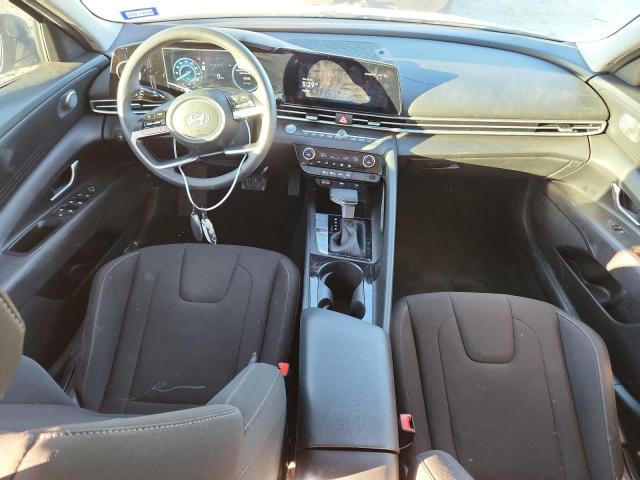 Hyundai ELANTRA Blue Image 13