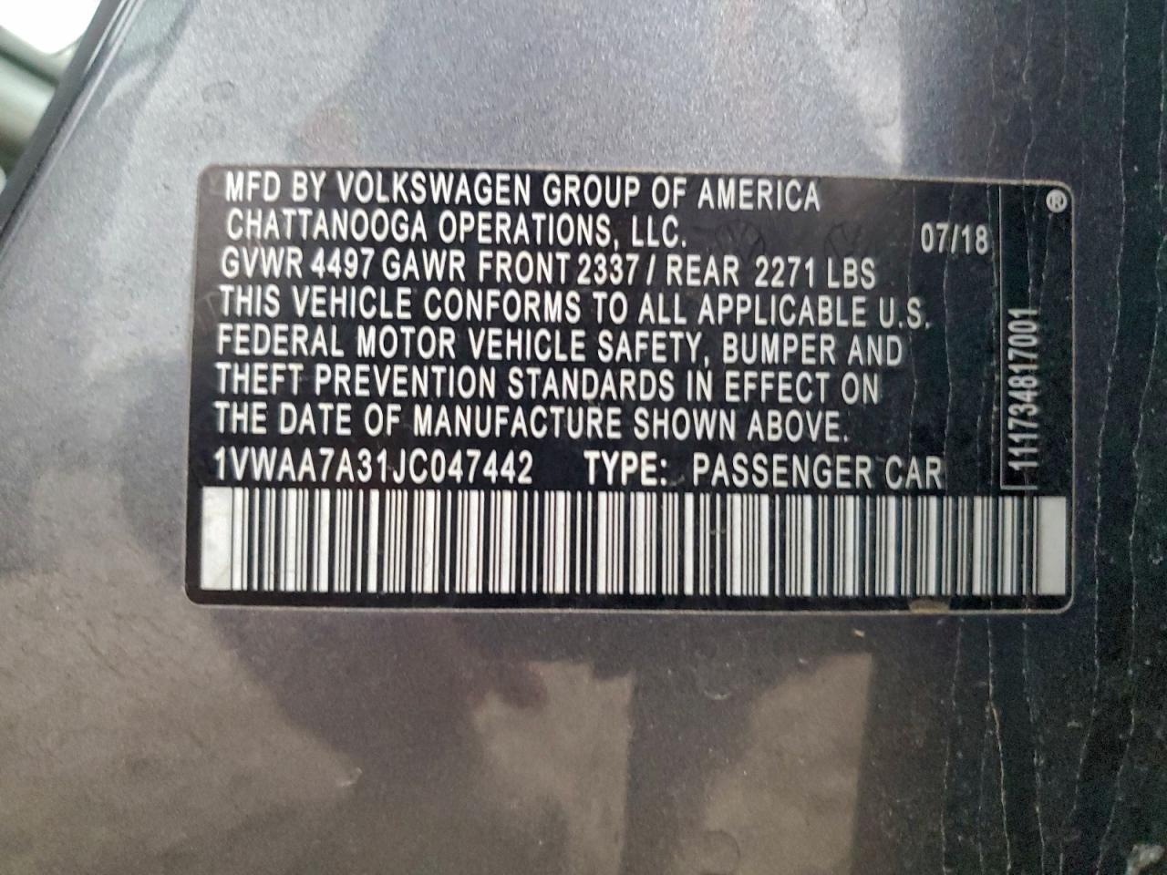 Volkswagen Passat S Image 12