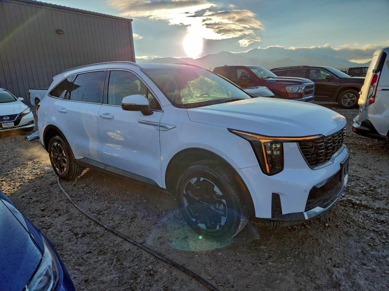 Kia Sorento S Image 6