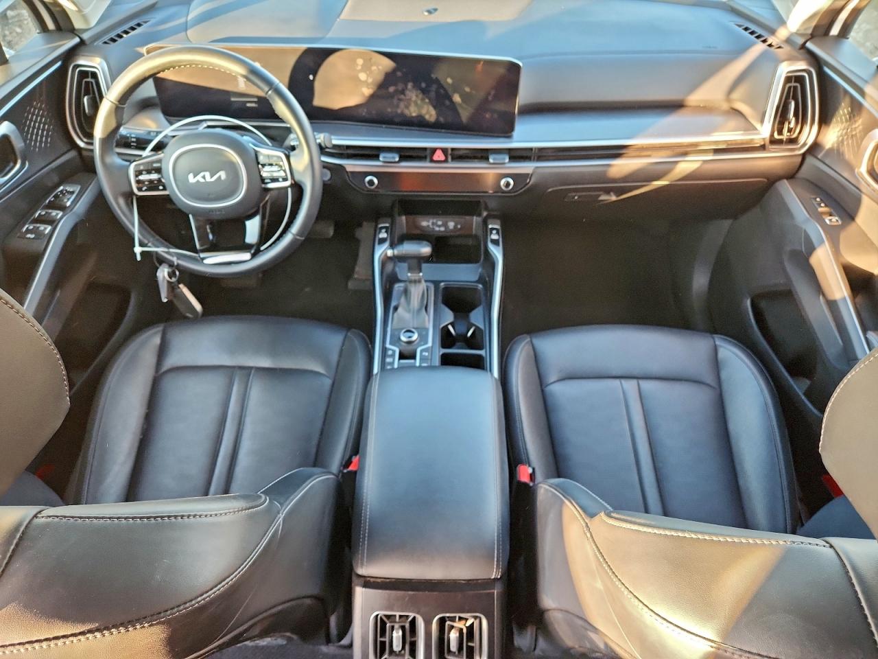 Kia Sorento S Image 12