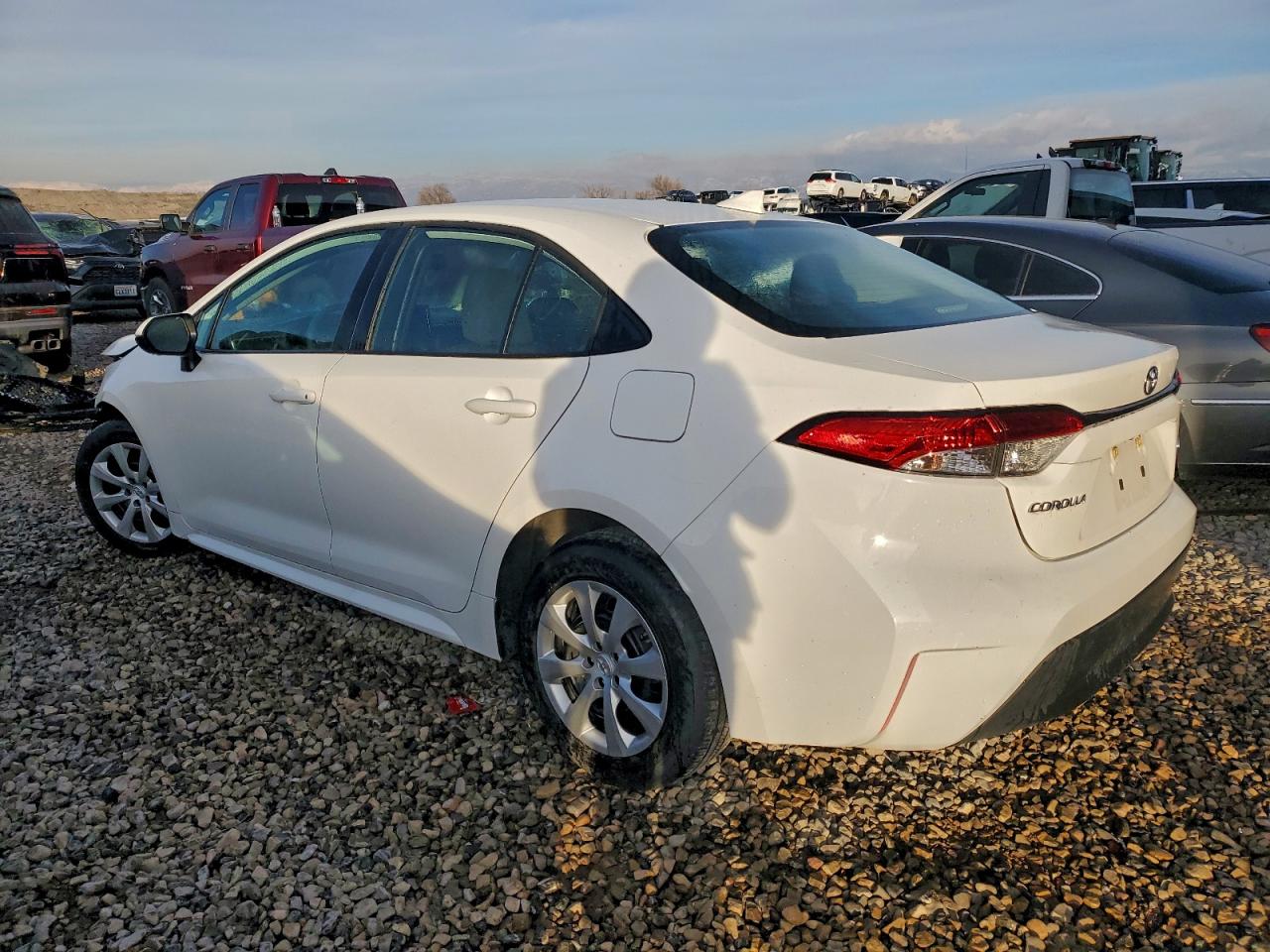 Toyota Corolla Le Image 6