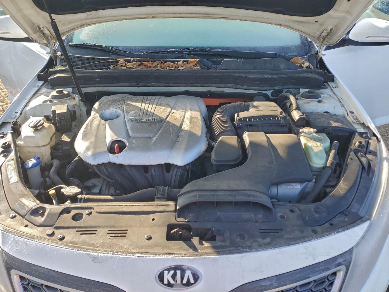 Kia Optima Hybrid Image 10