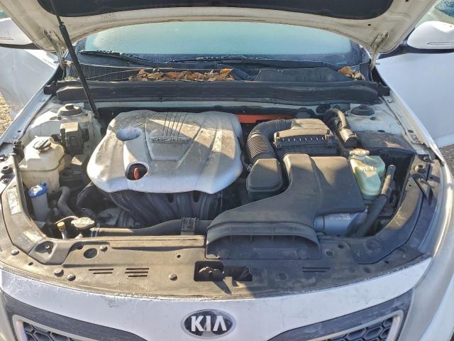 Kia Optima Hybrid Image 10