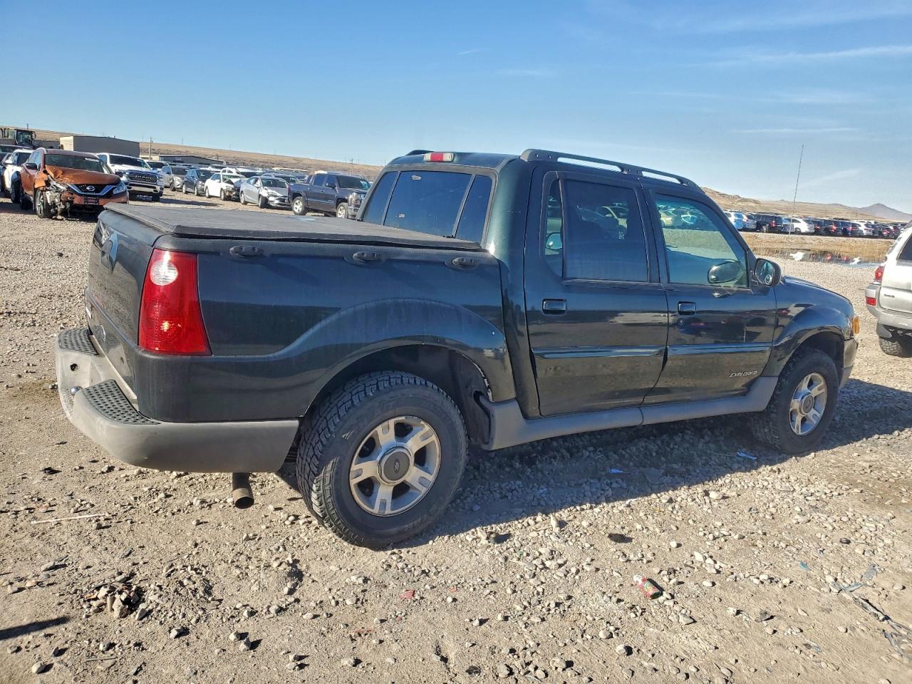 Ford Explorer Image 2