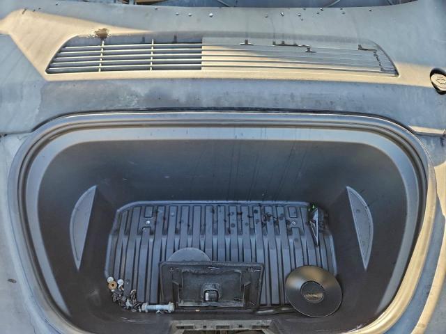 Tesla Model Y Image 9