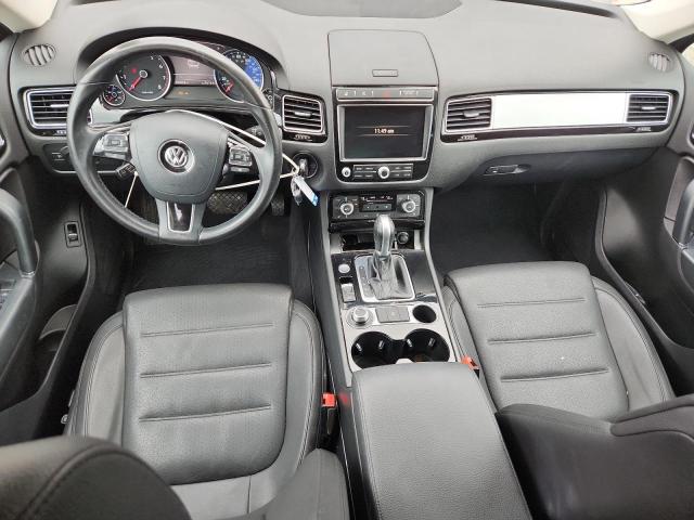 Volkswagen Touareg Sport Image 7