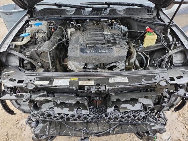 Volkswagen Touareg Sport Image 12