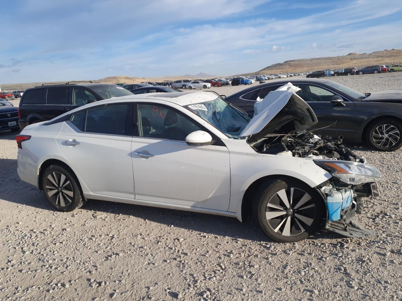 Nissan Altima Sv Image 2