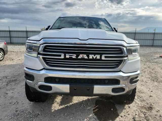Ram 1500 Laramie Image 11