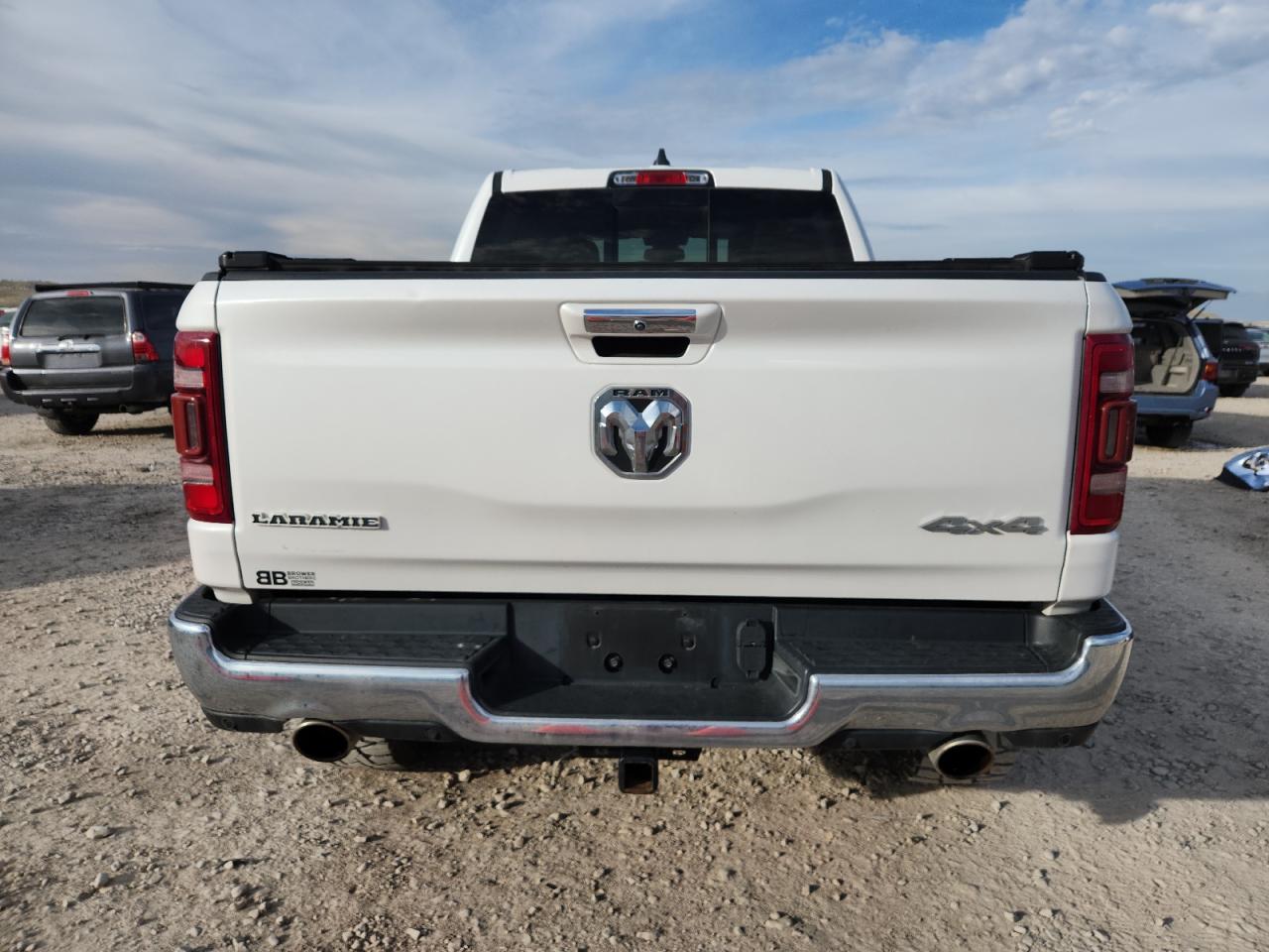 Ram 1500 Laramie Image 3