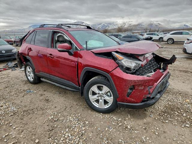 Toyota RAV4 Xle Image 12