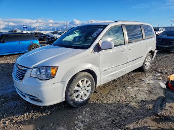  Salvage Chrysler Minivan