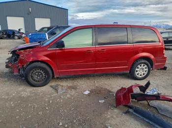  Salvage Chrysler Minivan