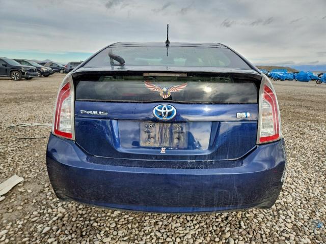 Toyota Prius Image 10