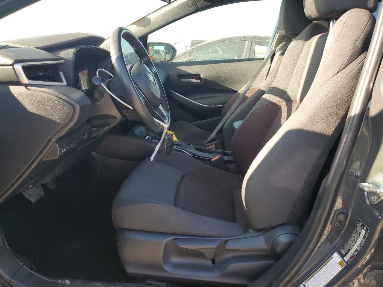 Toyo Corolla Le Image 9