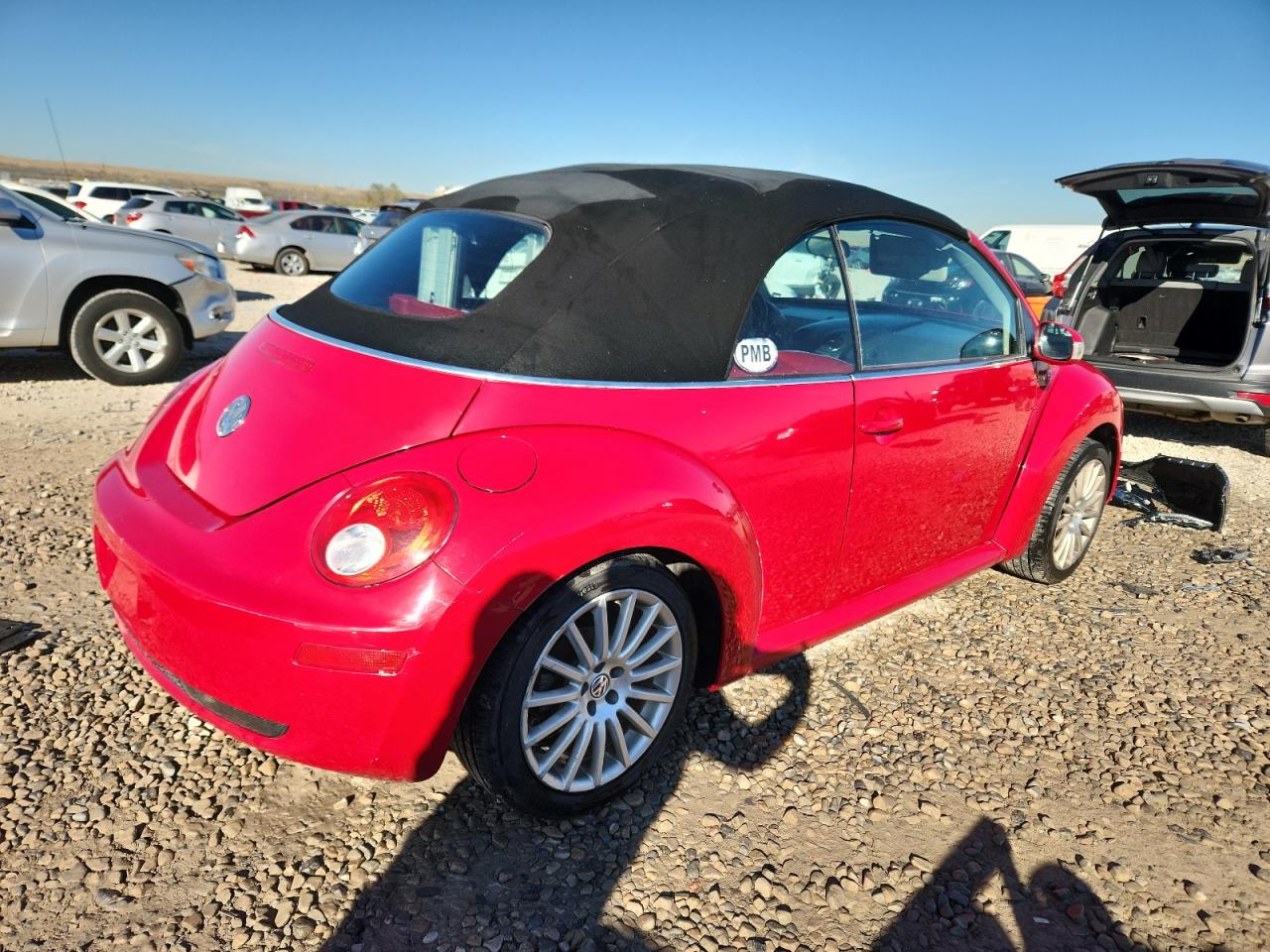 Volkswagen Beetle Convertible Option Package 1 Image 8
