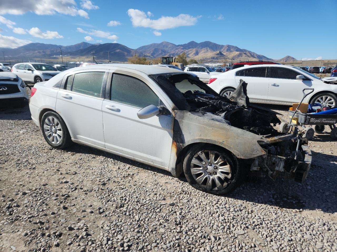 Chrysler 200 Lx Image 10