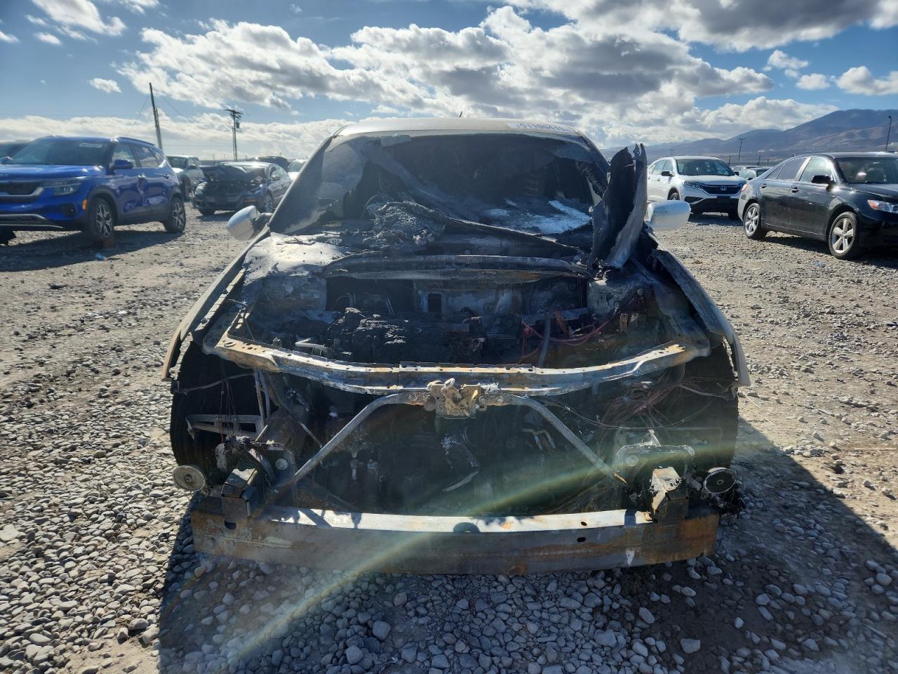 Chrysler 200 Lx Image 9