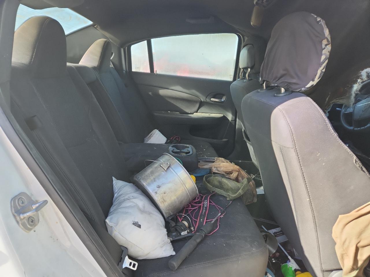 Chrysler 200 Lx Image 5