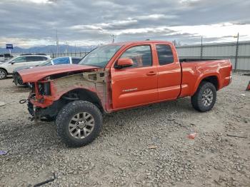  Salvage Toyota Tacoma