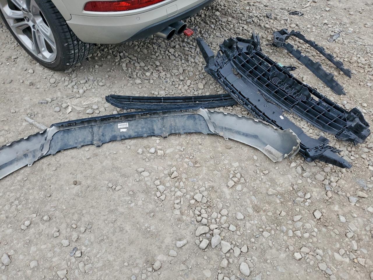 Audi Q3 Premium Plus Image 13