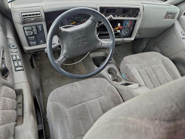 Chevrolet Blazer Image 6
