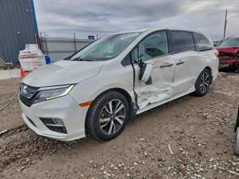  Salvage Honda Odyssey
