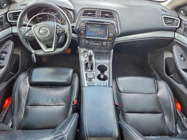 Nissan Maxima 3.5s Image 8