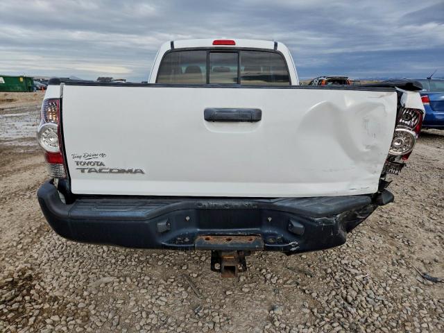 Toyota Tacoma Access Cab Image 9